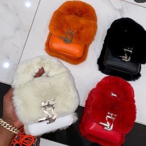 SHANE JUSTIN *POWER PUFF* Purse 👜